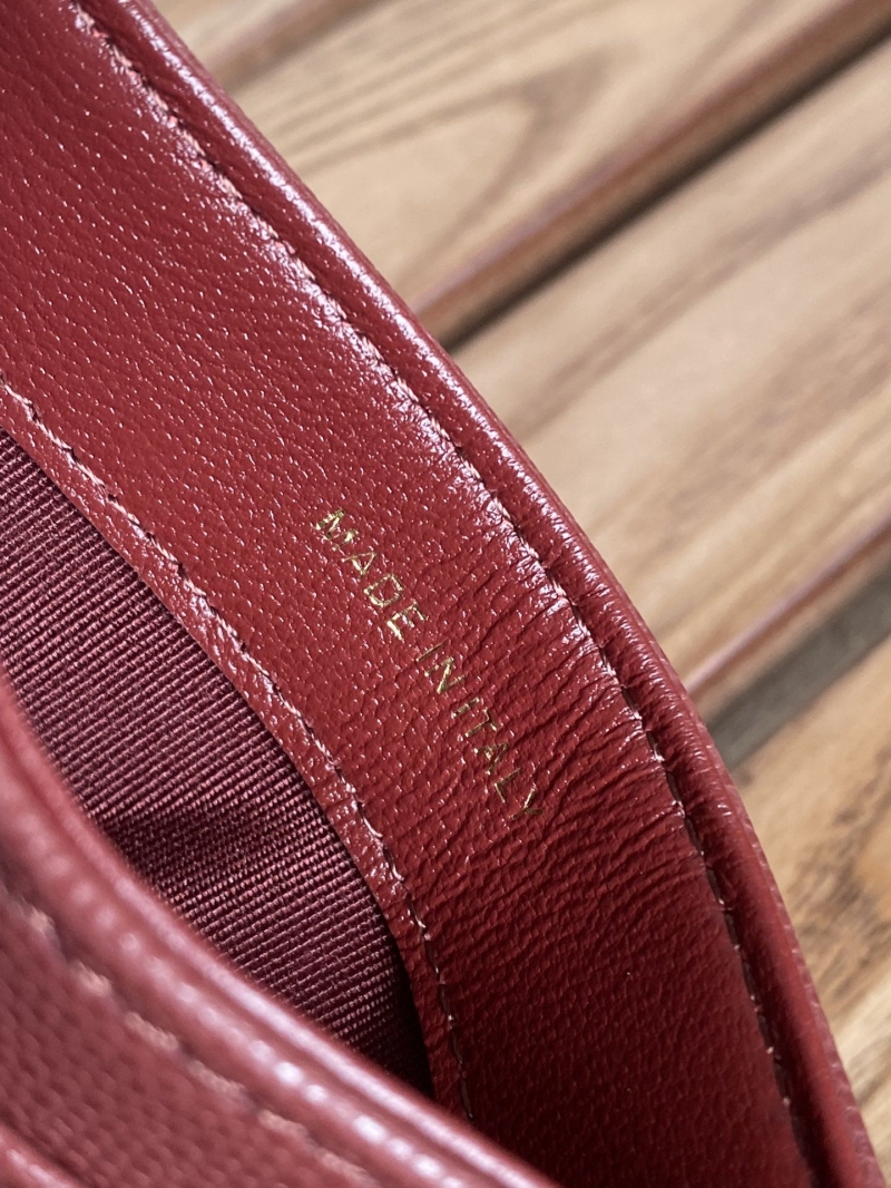 Ch**el wallet purse